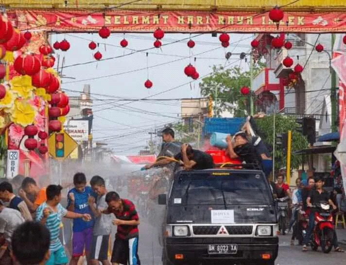 More Than a Wager: What Vietnamese-Language Casino Portals Mean for Vietnamese-American Players